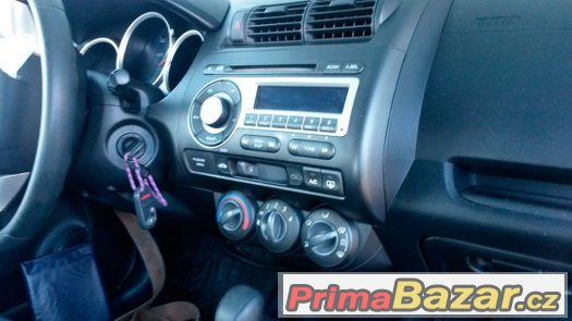 Honda Jazz/Fit na náhradní díly rv. 2008 – fotografie 5