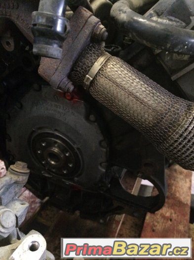 Motor Audi 2,5 Tdi 132kw,120kw,110kw rok 2003 – fotografie 5