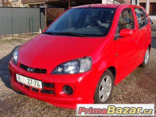 Daihatsu YRV 1.3 16v – fotografie 1