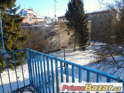 Útulný byt 2+1 s balkónem v Mariánských Lázních – fotografie 5