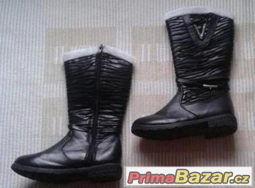 detske zimni kozacky zn.VICTORIA,NOVE/35,zasl.mozne-dohoda – fotografie 3