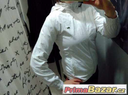 běžecká bunda bílá s kapucí Lacoste vel. 36. – fotografie 3
