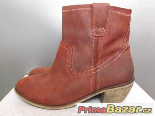 Kotnickove kozene boty,vel 39, zn. Bata - SUPER STAV – fotografie 3