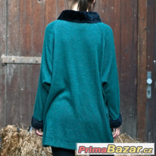Stylovy dlouhy svetr ze second handu znacky FATALE MUNCHEN – fotografie 2