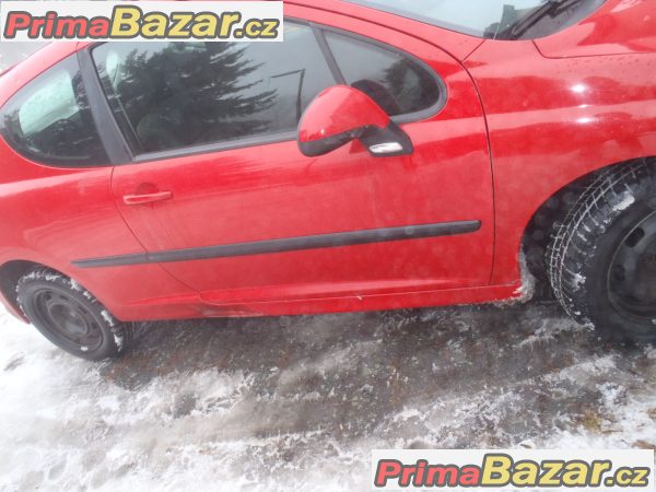 peugeot 207 1.4be 65kw pro mechanika – fotografie 4