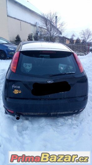 Ford Focus 1.8i (Nepojizdny) – fotografie 2