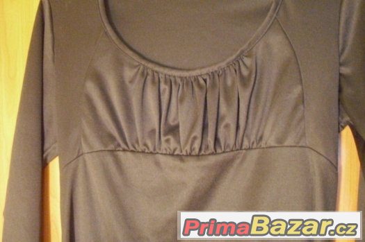 Černý top s dlouhým rukávem značky Bewear – fotografie 5