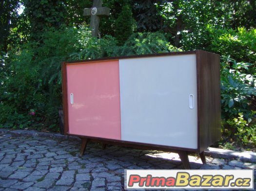 Retro komoda / skříňka / U 452 / Jiroutek / – fotografie 2