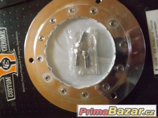 Custom Chrome - krytky nové Harley Davidson – fotografie 2