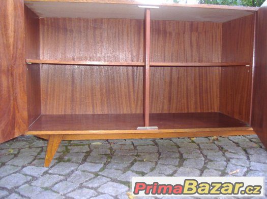 Retro komoda / skříňka / Jiroutek / Brusel 58 – fotografie 3