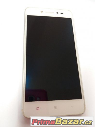 Lenovo S90 nove – fotografie 2