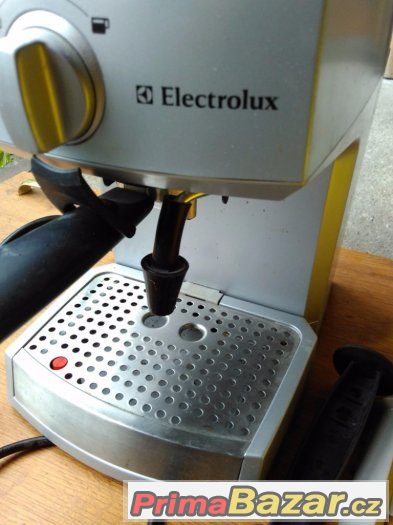 Kávovar Electrolux – fotografie 2