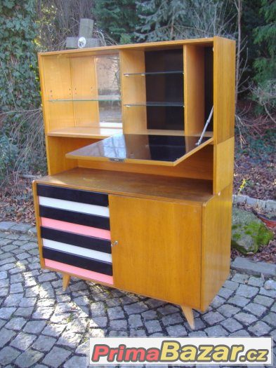 Retro komoda / skříňka / U 450 / Jiroutek / 60. léta – fotografie 3
