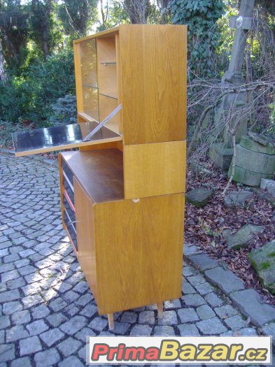 Retro komoda / skříňka / U 450 / Jiroutek / 60. léta – fotografie 5