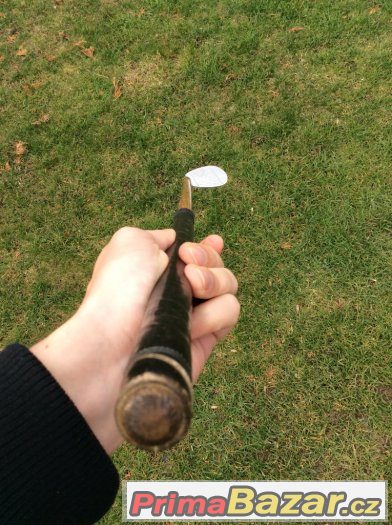 Starožitná golfová hůl hickory – fotografie 1