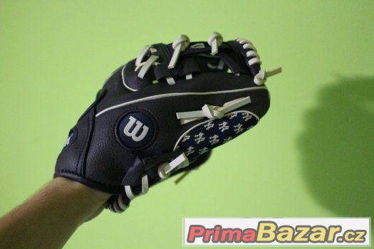 Baseballová rukavice Wilson – fotografie 3