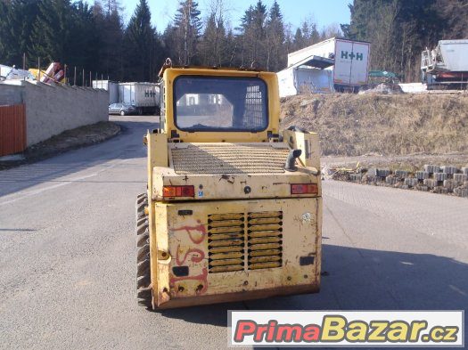 Nabízím smykový nakladač Komatsu – fotografie 4