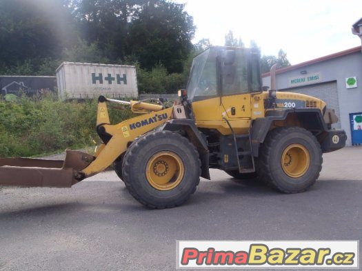 Nabízím Komatsu WB 200 čelní nakladač – fotografie 2