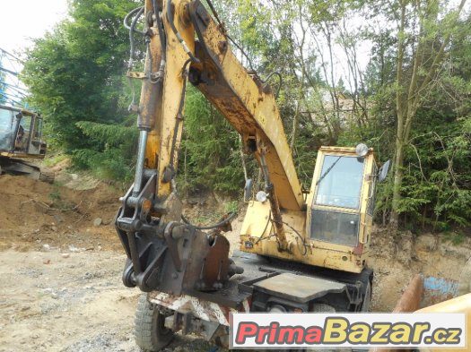 Nabízím bagr DH 112 , s bouracím kladivem – fotografie 3