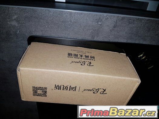 bryle s uv filtrem – fotografie 1
