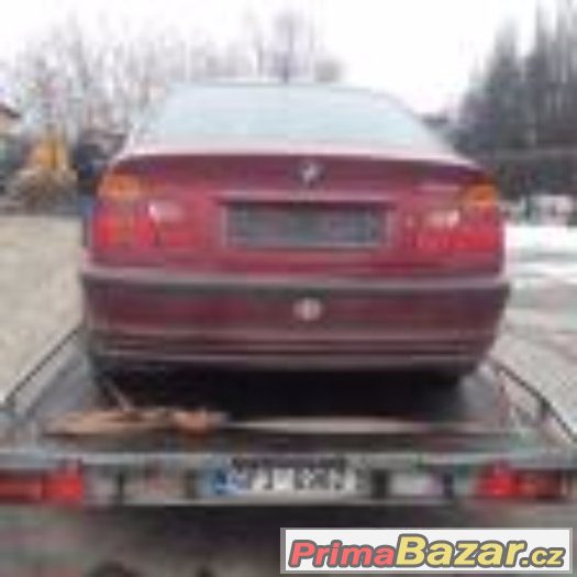 BMW 323i – fotografie 2