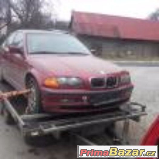 BMW 323i – fotografie 3