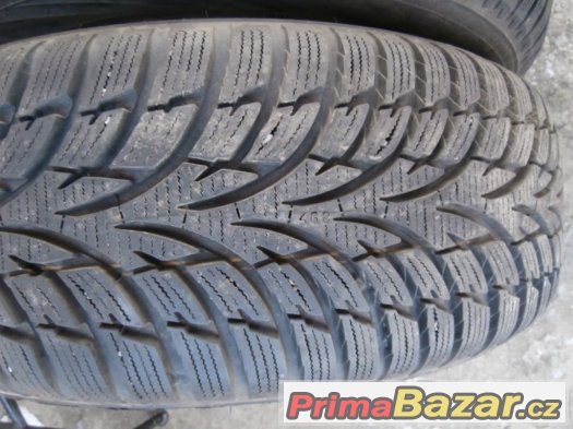 Zánovní zimní sada Nokian 215/60 R16 99% za 4ks – fotografie 3
