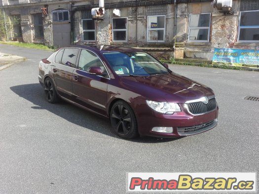 prodám Škoda Superb 2 2.0tdi 103kw kuže,navi,serviska – fotografie 1