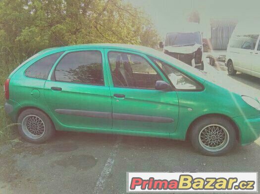 Citröen Xsara PICASO 1.8 16 R.v.2000 – fotografie 3