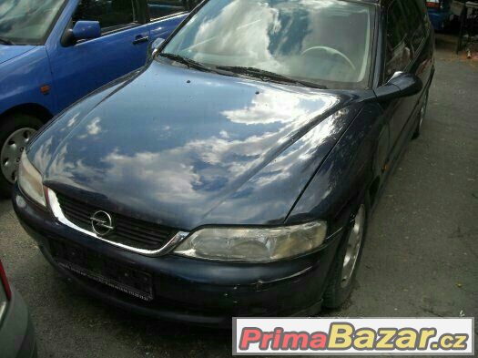Opel Vectra combi 1.6 16v – fotografie 1