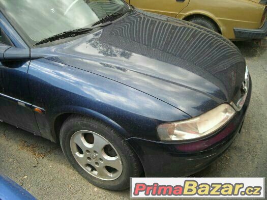 Opel Vectra combi 1.6 16v – fotografie 2