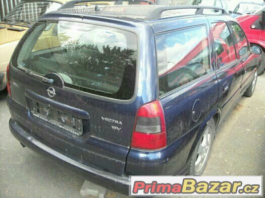 Opel Vectra combi 1.6 16v – fotografie 3