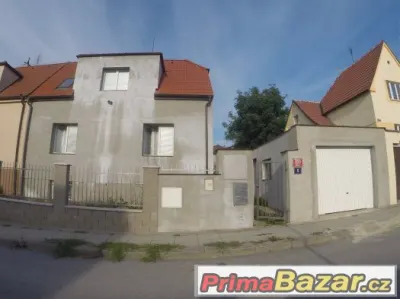 Prodej rodinného domu / Praha - Stodůlky / Ulice K Ohradě