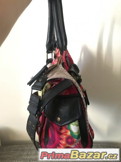 Desigual kabelka – fotografie 2
