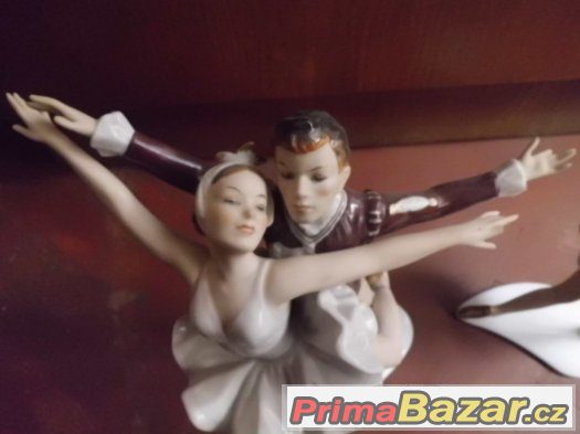 2 pěkné Starožitné porcelánové sošky Baletky - značeno – fotografie 2