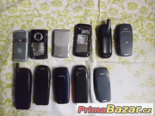 Sbírka pěkných retro sběratelských telefonů - Nokia a další – fotografie 4