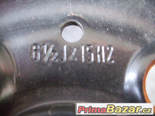 Plecháče - Mercedes W124 – fotografie 2