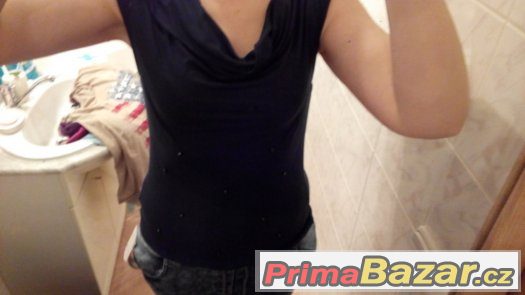 Výprodej  tílek CENA JE ZA KUS – fotografie 3
