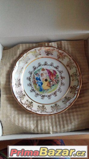 Karlovarsky porcelan 3 poschodovy talire :-) – fotografie 3