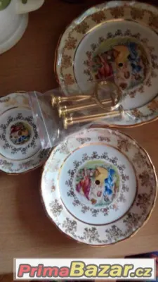 Karlovarsky porcelan 3 poschodovy talire :-)