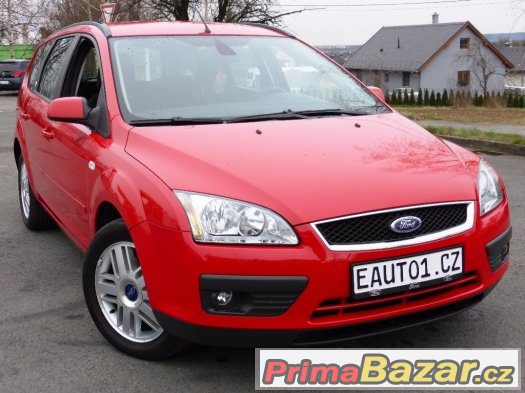 Ford Focus II Combi 2006 1.6i16V74kW GHIA Tažné Multi.volant – fotografie 2