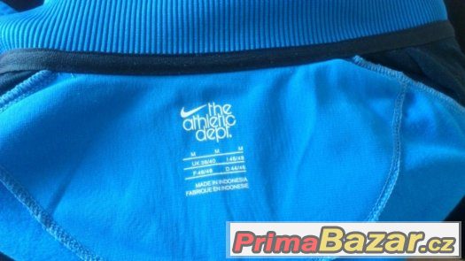 Pánská sportovní mikina Nike – fotografie 3