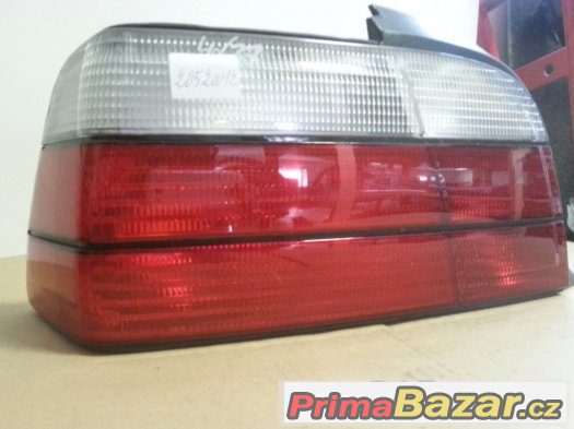 BMW e36 komplet zadní světlo – fotografie 2