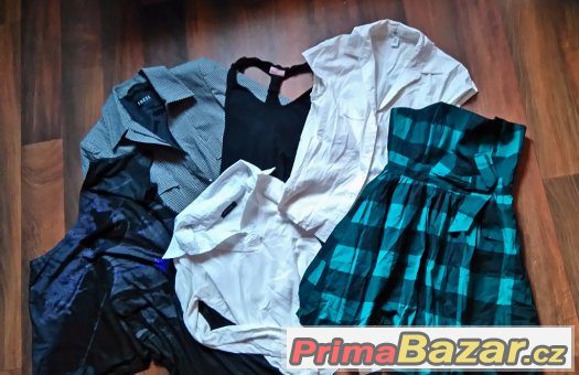 Krásný set dámského oblečení - S/M – fotografie 1