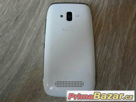 Nokia Lumia 610, 5MPx fotoaparát,NFC,Wifi,Bluetooth,bílá. – fotografie 2