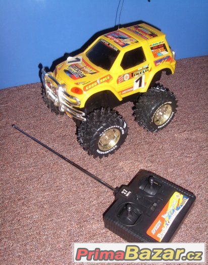RC model JEEP – fotografie 2