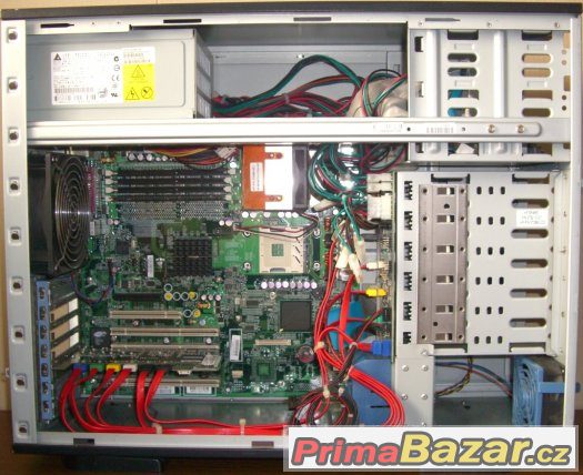 Server HP ProLiant ML 150 G2 – fotografie 2