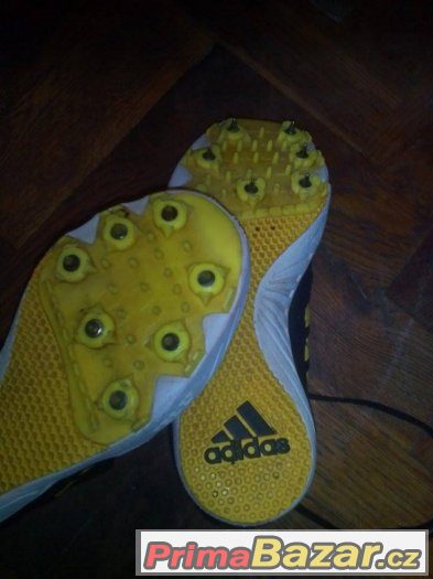 Atletické tretry Adidas – fotografie 2