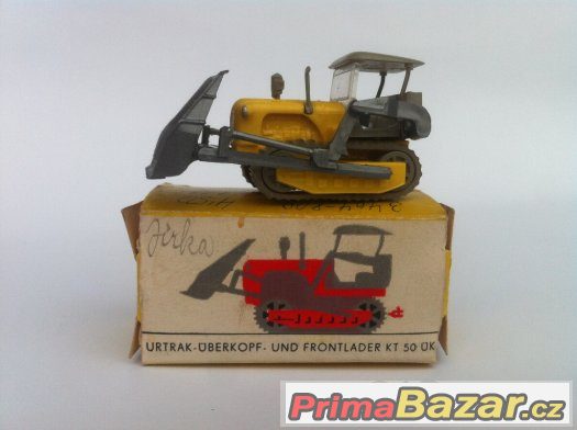 Prodám buldozer URTRAK německý-plastoví – fotografie 5