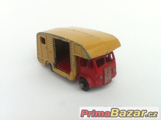 Prodám kovoví model MATCHBOX No.  35 MARSHALL Horse box MK7 – fotografie 4